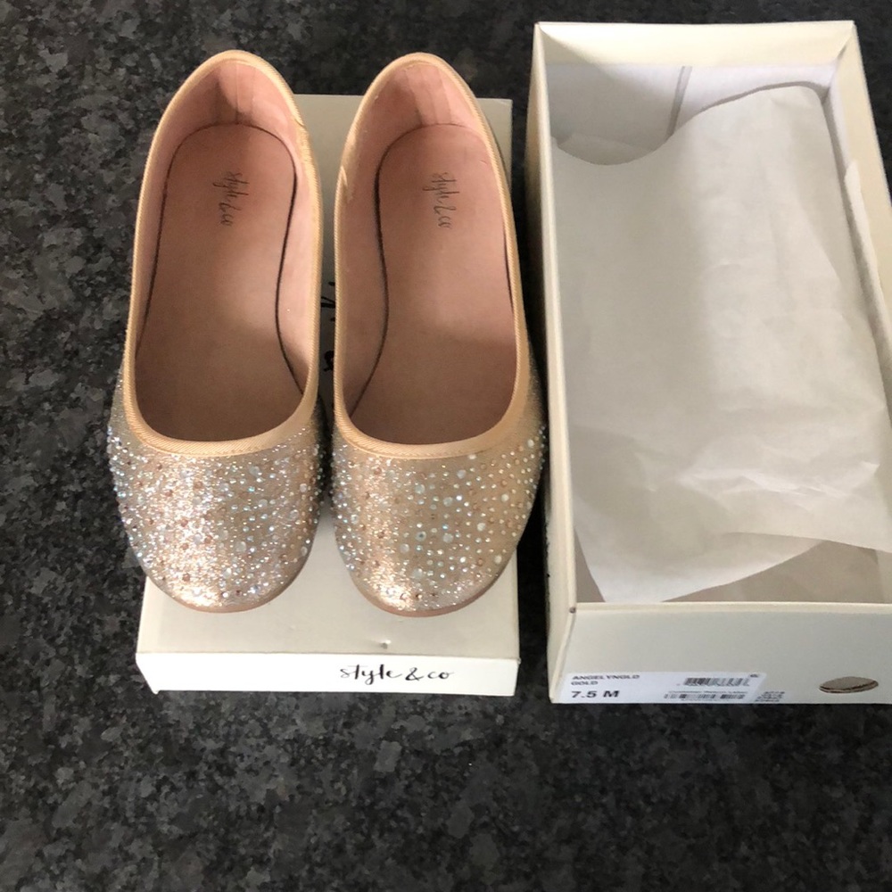 Style & Co Angelyn Gold Flat, rhinestone detail